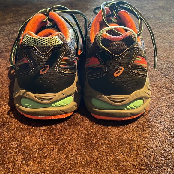 ASICS Gel Venture 5 size 9.5 - Picture 4 of 4